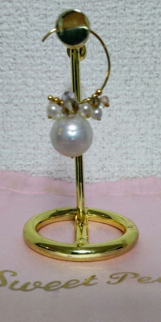 【※希少大粒パール】セミバロックパール15㎜ 全長3.8㎝ 12石フープ2.3㎝