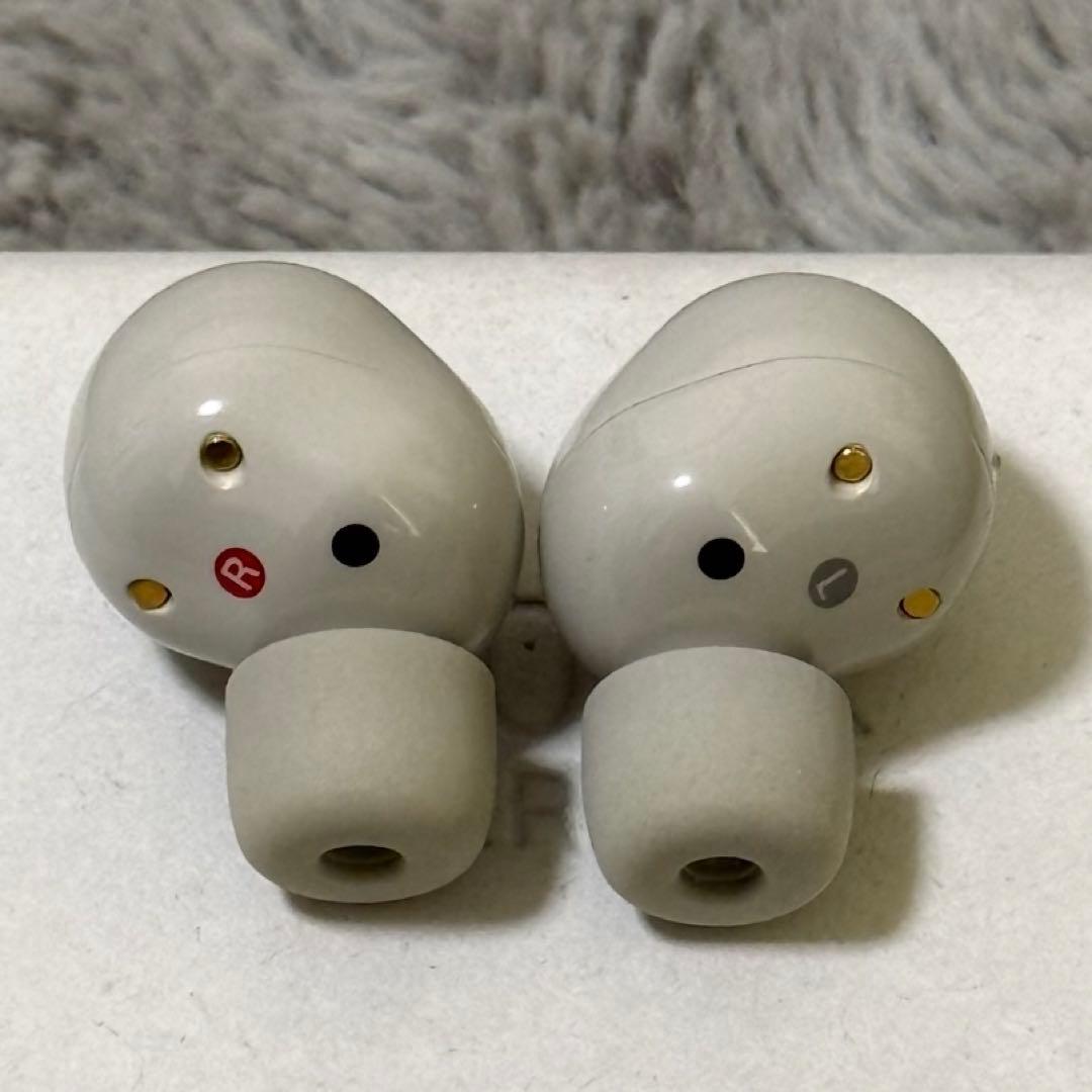 【美品】SONY WF-1000XM5 プラチナシルバー「カバーケース付き」