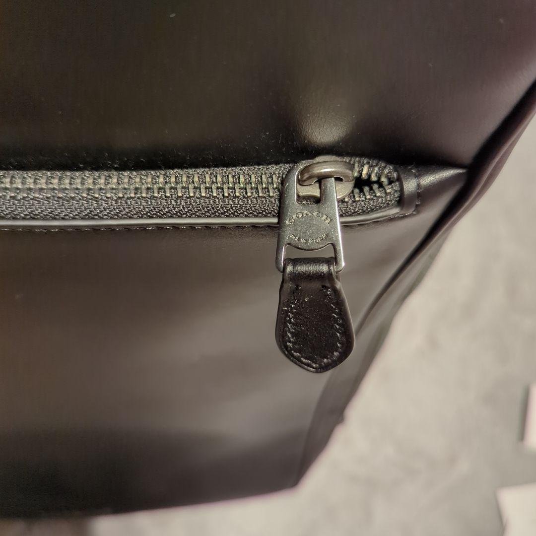 【使用回数5日】COACH ブラック レザービジネスバッグ リュック紐収納可