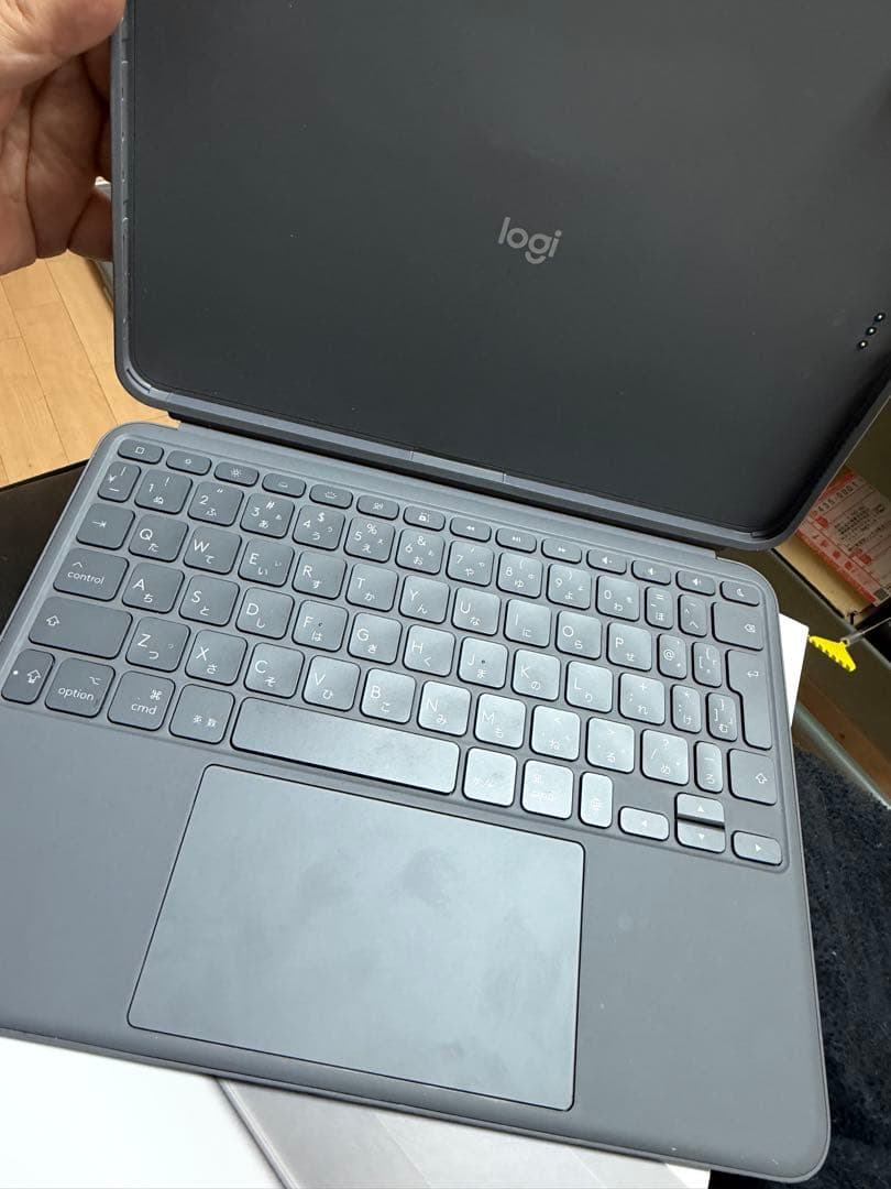 Combo Touch iPad Air 11インチ（M2/第5世代）