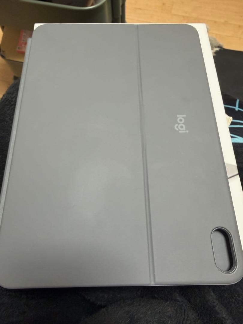 Combo Touch iPad Air 11インチ（M2/第5世代）