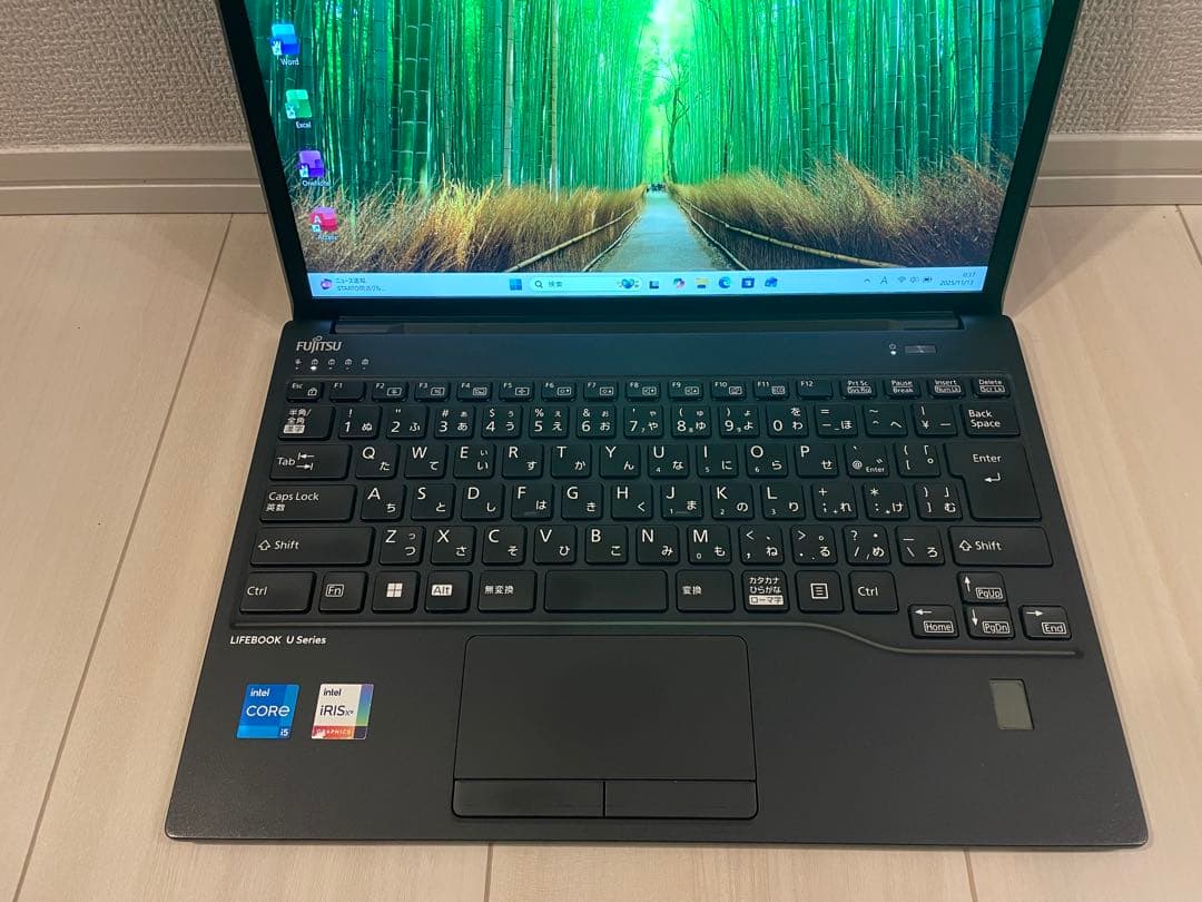 富士通 U9313/N i5-1345U 256GB Office