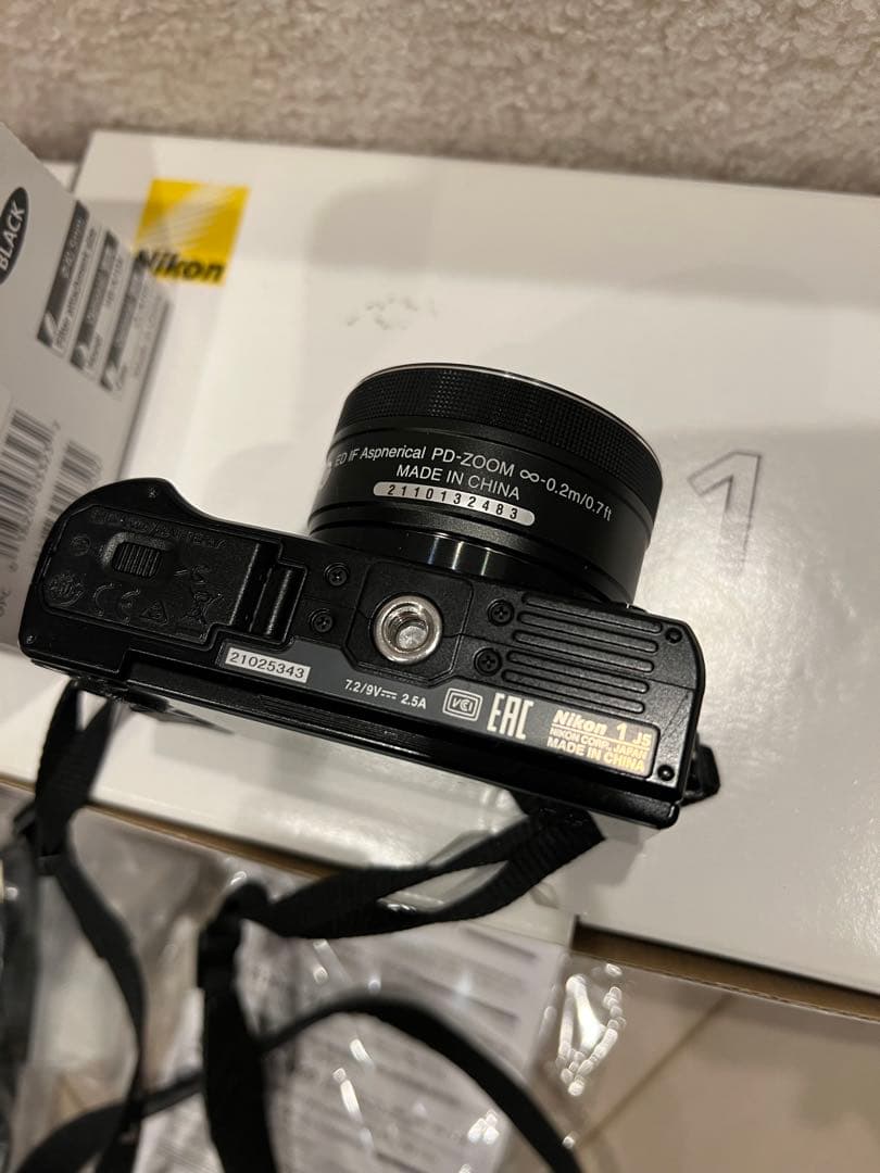 美品 NIKON J5 ダブルレンズキット