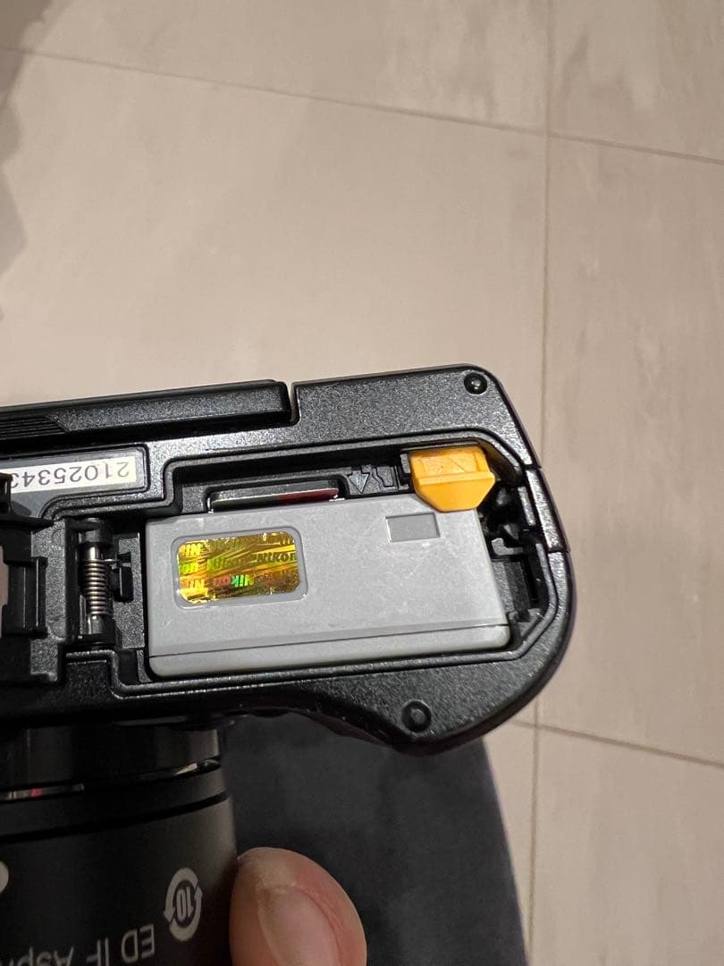 美品 NIKON J5 ダブルレンズキット