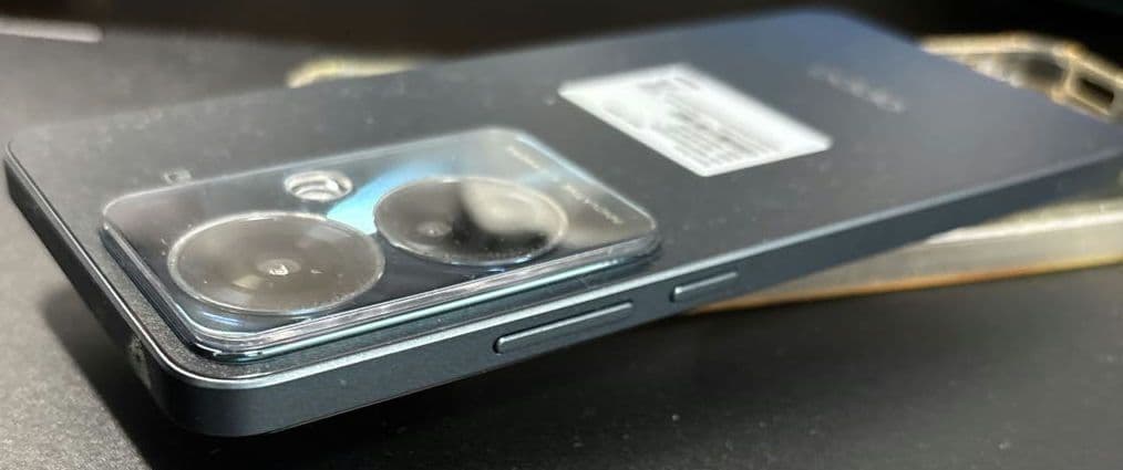 中古☆OPPO Reno11A スマートフォン