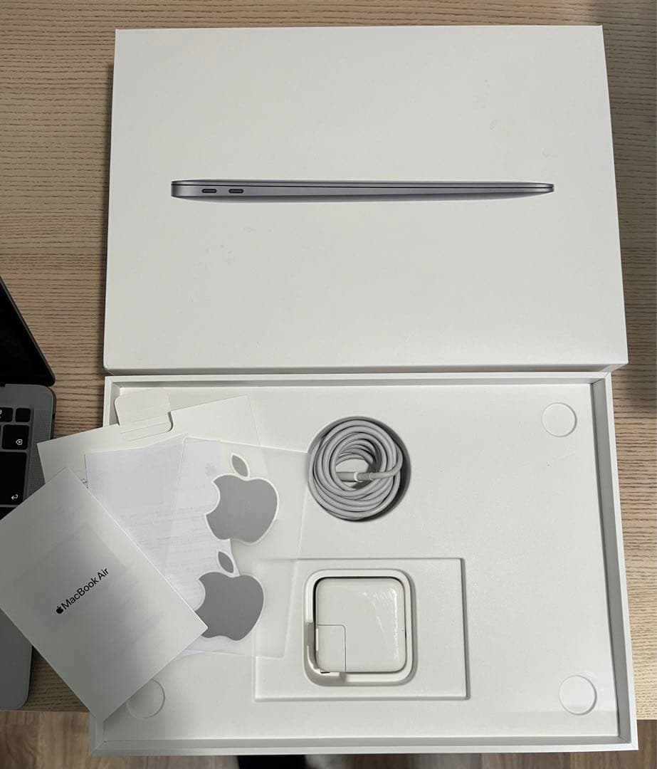 MacBook本体 Apple MacBook Air 2020 512GB