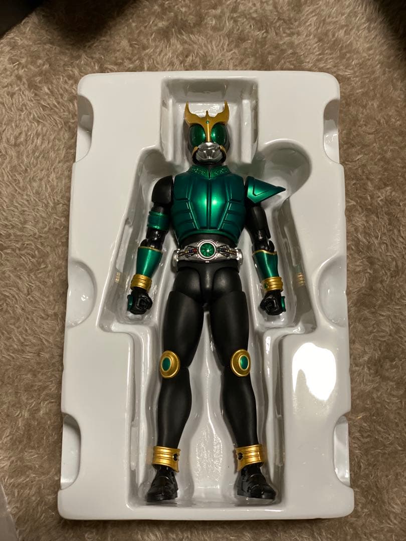 真骨彫製法 仮面ライダークウガ ペガサスフォーム フィギュアーツ バンダイ