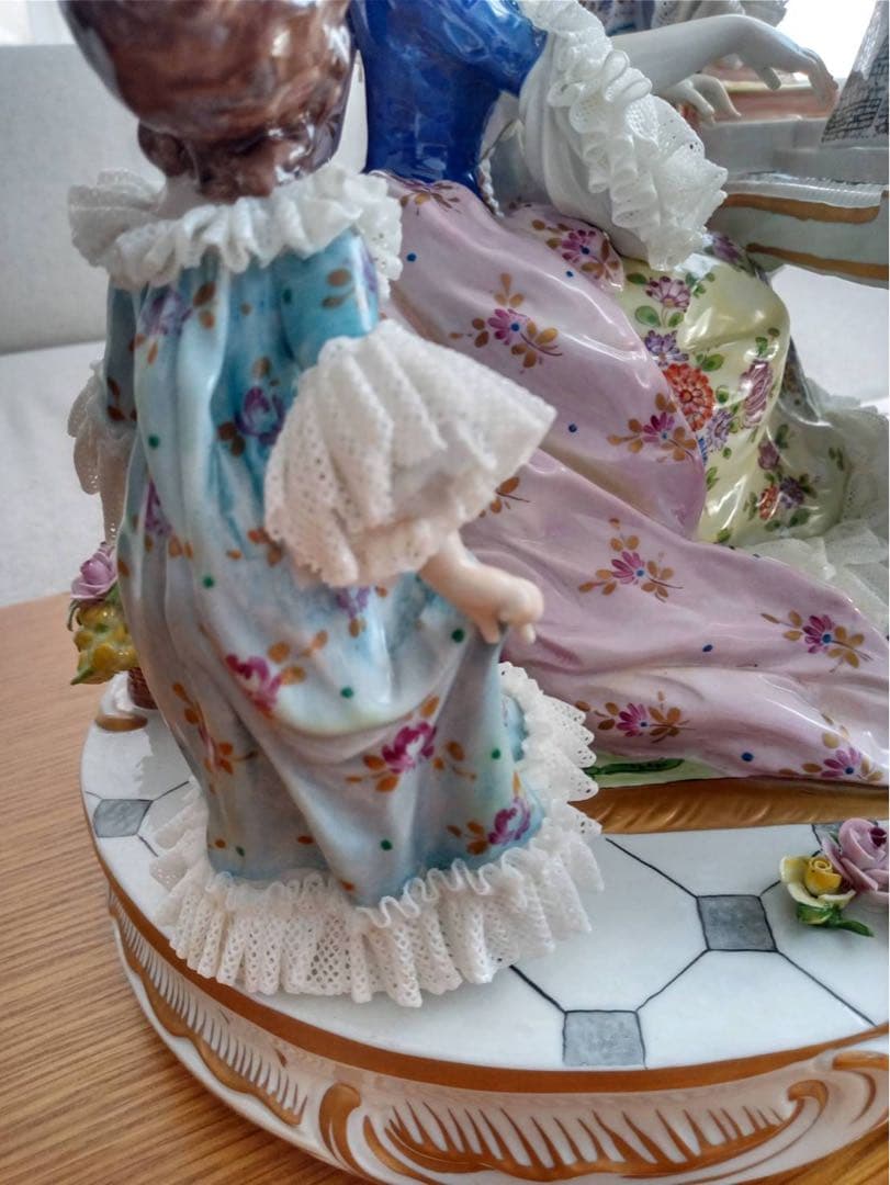 陶器人形　特大　ドレスデン　フィギュリン　ドイツ　フォルクシュテット