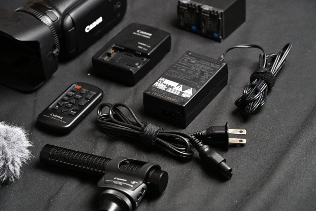 Canon iVIS HF G20 業務用ビデオカメラ本体