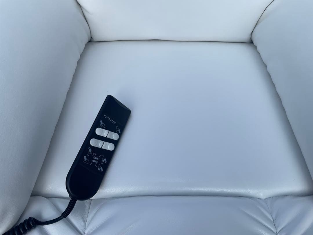 【美品】シフォン電動ラウンジチェア