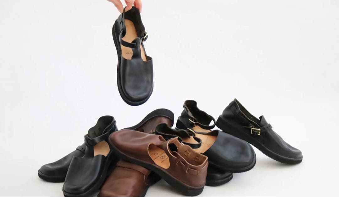 【Aurora Shoes 】ミドルイングリッシュレディース　ブラック8D