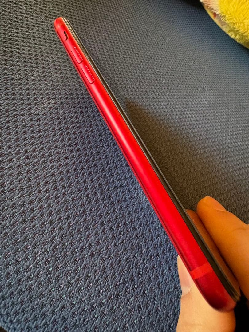 電池と液晶は新品⭐︎iPhone SE (第2世代)SIMフリー