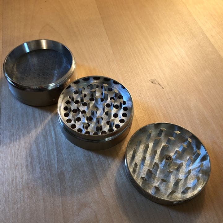 喫煙具・ライター ripndip grinder