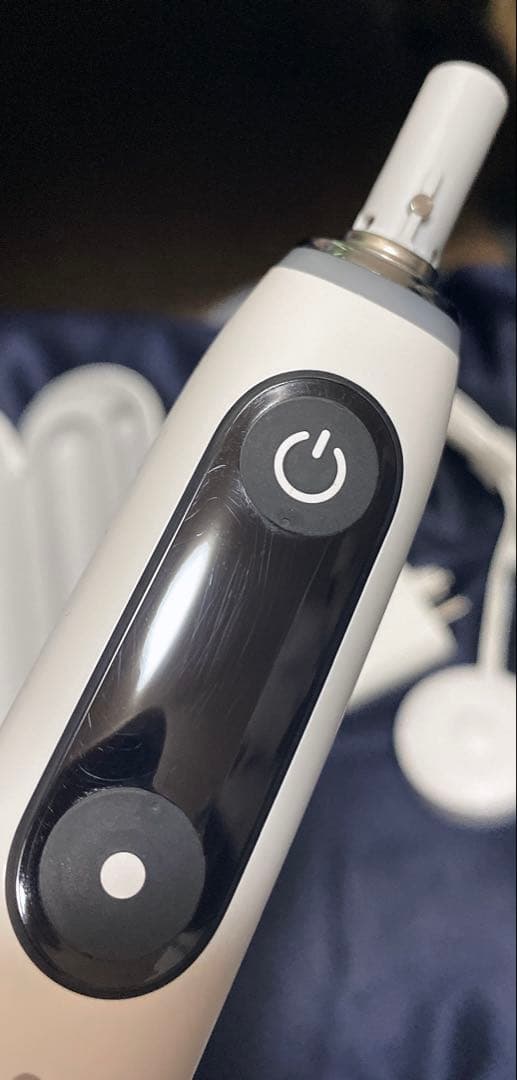 BRAUN ブラウン 電動歯ブラシ オーラルB iO9 ホワイトアラバスター