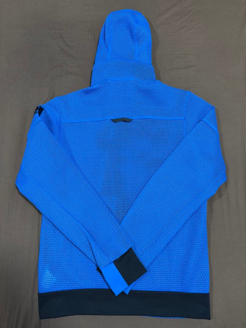 adidas メッシュ フード付きジャケット 青