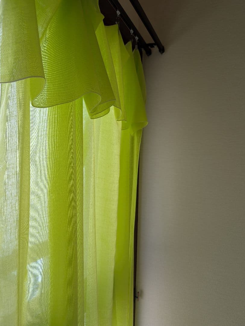 14 23 TOSS ieno textile ライム　グリーン シアーカーテン