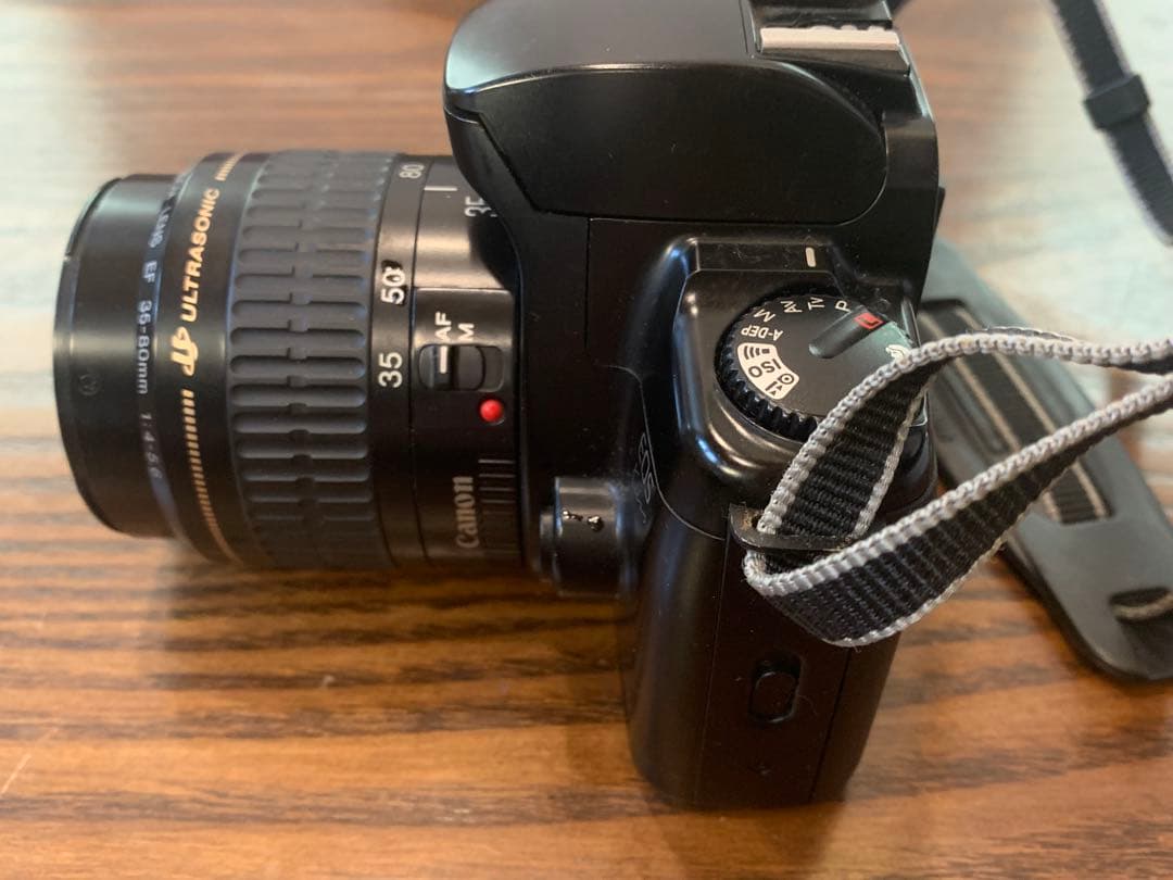 Canon EOS kiss フィルム一眼レフカメラ　80-200望遠レンズ付