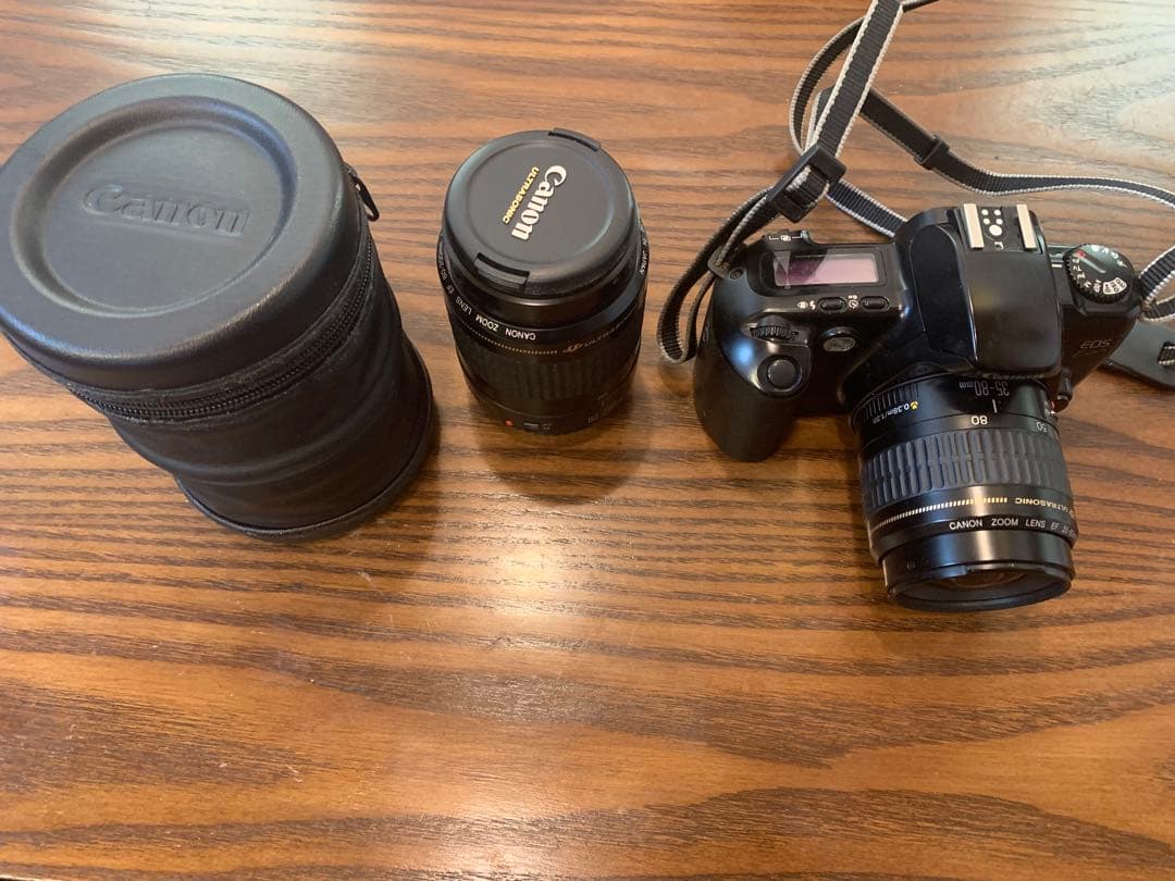 Canon EOS kiss フィルム一眼レフカメラ　80-200望遠レンズ付