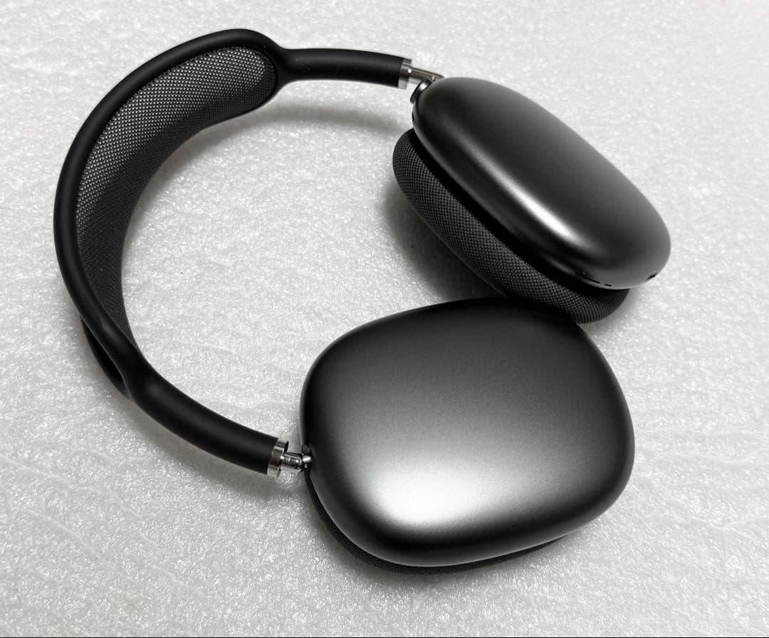 美品　AirPods Max Space Gray　収納ケース付き