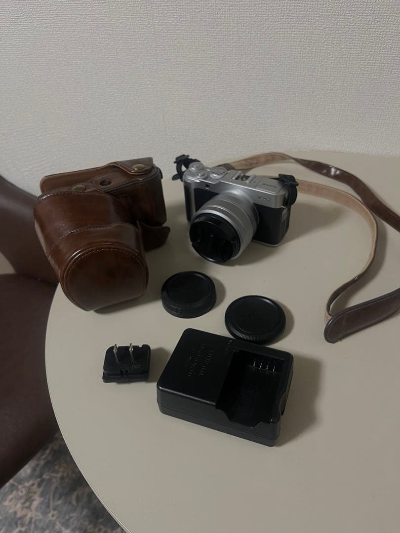 FUJIFILM X-A7 ミラーレス 充電器＋ケース付き