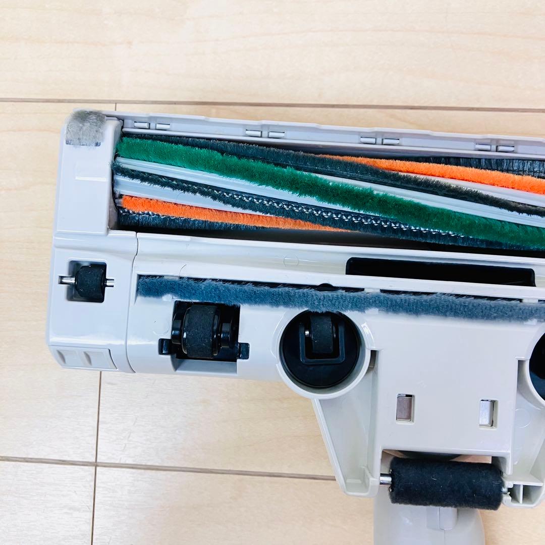 東芝　VC-SL130DS　サイクロン式コードレススティッククリーナー　トルネオ