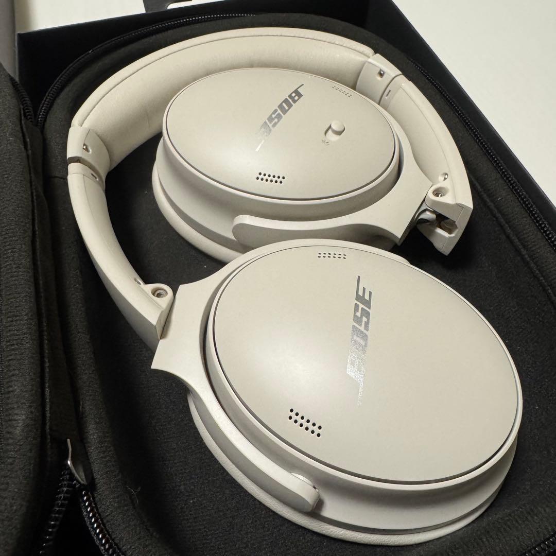 超美品 Bose QuietComfort 45 ワイヤレスヘッドホン ホワイト
