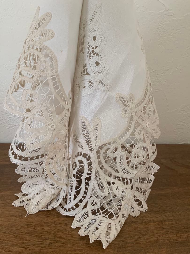 iori バテンレース　テーブルクロス　ハンドワーク　蚤の市