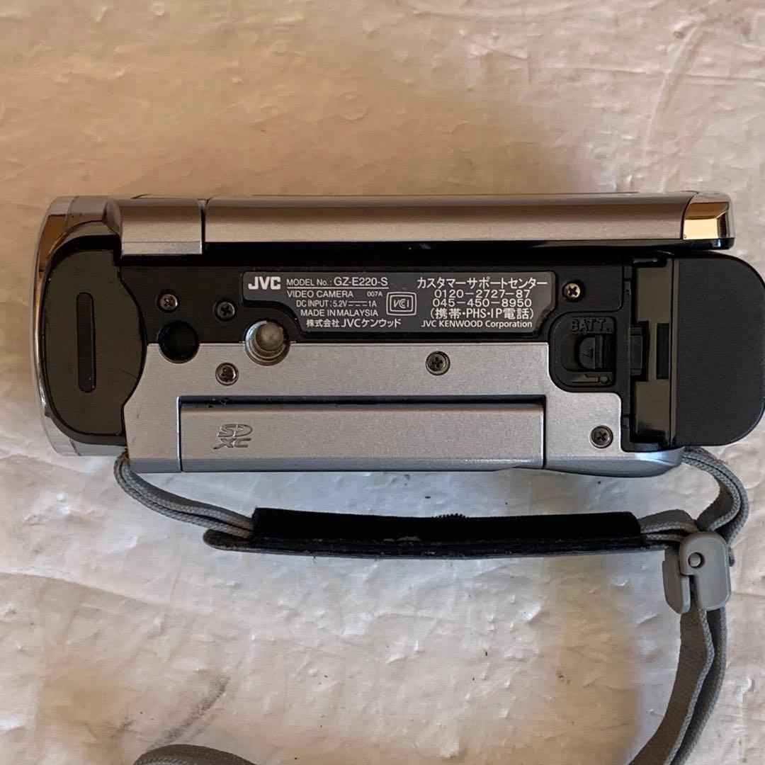 JVC Everio GZ-E220-S ビデオカメラ