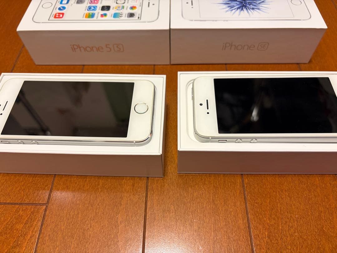 S*3様 Apple iPhone Se第一世代と5s シルバー 2台セット