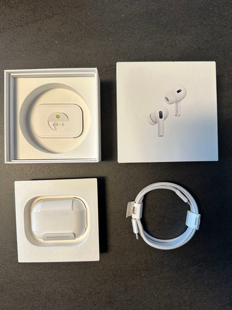 美品 AirPods Pro 第２世代 アップル エアポッズプロ 保証残あり