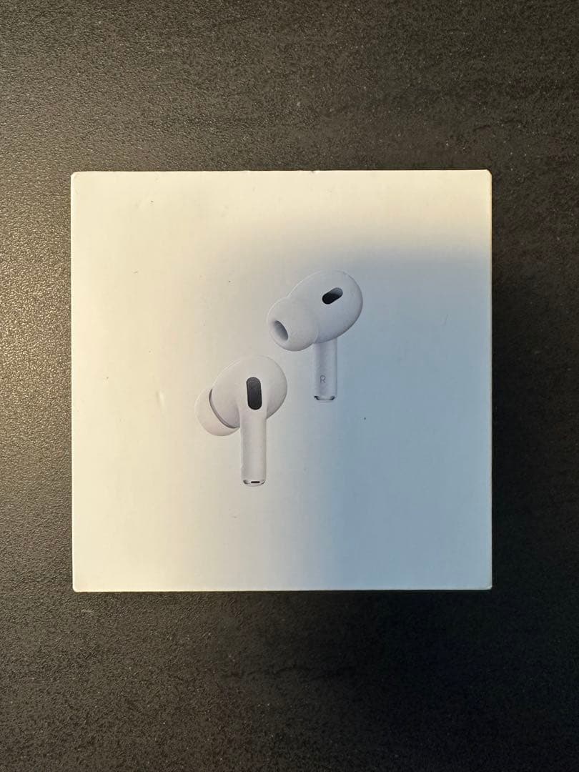 美品 AirPods Pro 第２世代 アップル エアポッズプロ 保証残あり