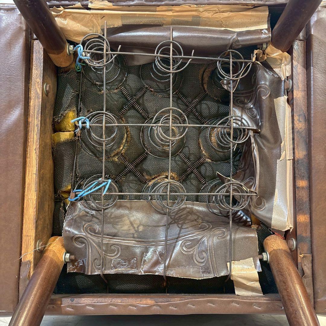 ヴィンテージ　レザー　1人掛けソファ アームチェア クラシック　喫茶店　レトロ