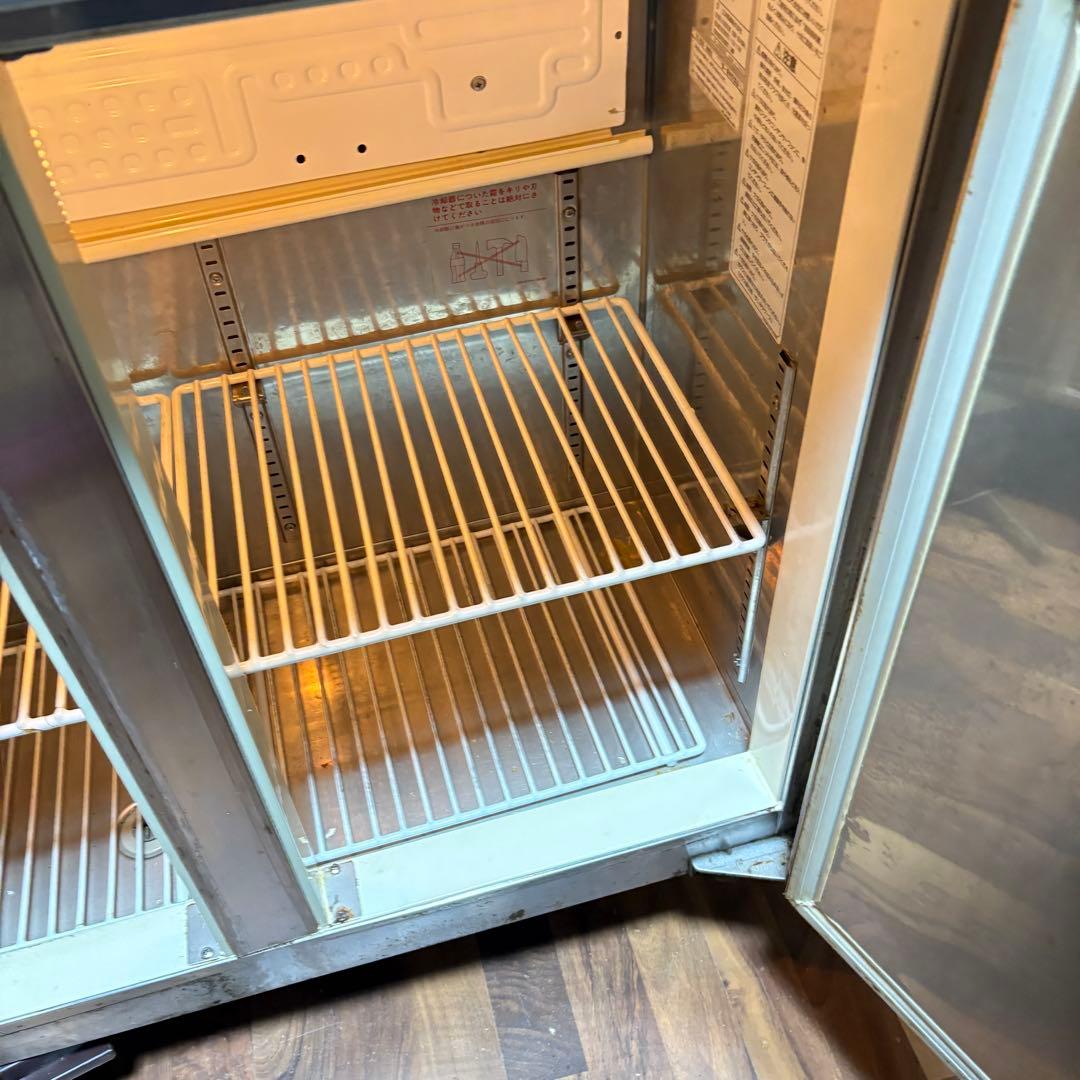 送料込み　サンヨー 3ドア 冷蔵コールドテーブル SUC-N1541J