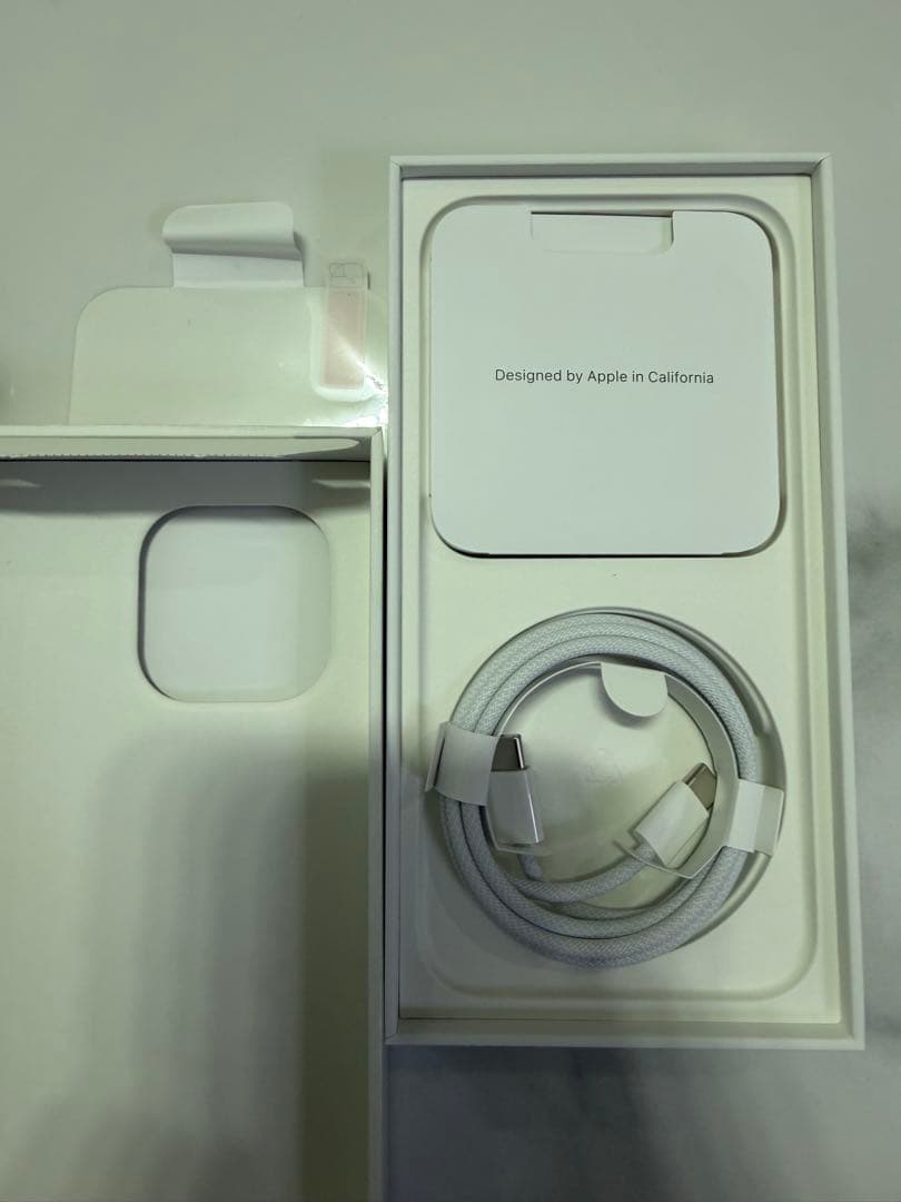 N*i様 【電池85%】iphone15 pro max 512gb ブルーチタ