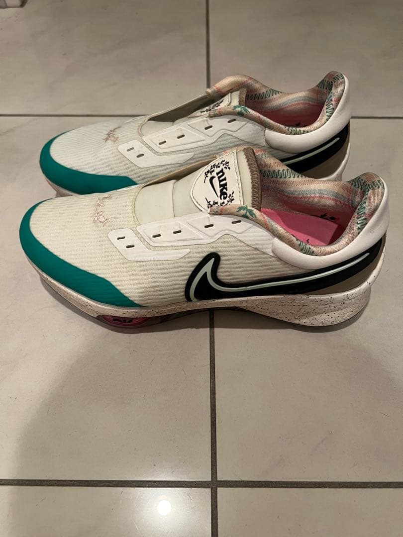 (美品)ナイキ エアズーム インフィニティ ネクスト% NRG 限定カラーゴルフ