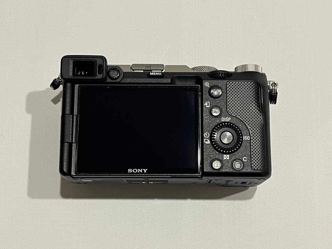 SONY α7c 本体のみ　革ケース付き