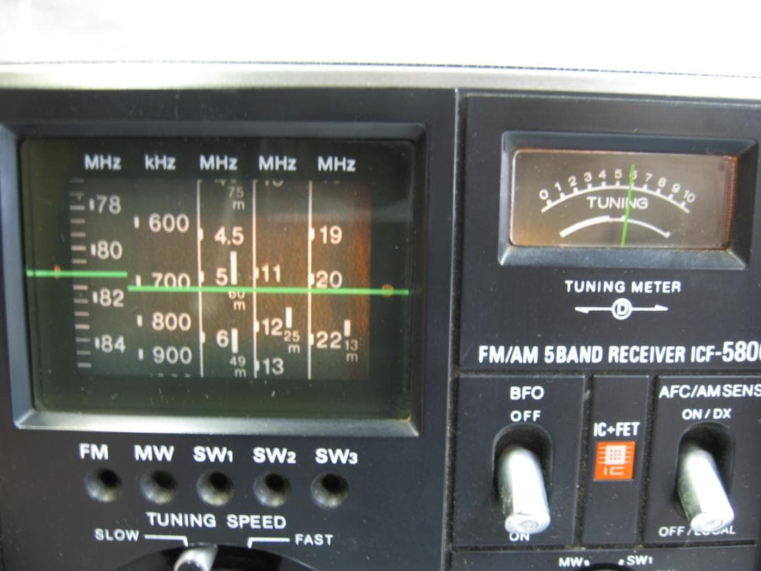 ソニー ICF-5800 スカイセンサー BCLラジオ 綺麗なジャンク品