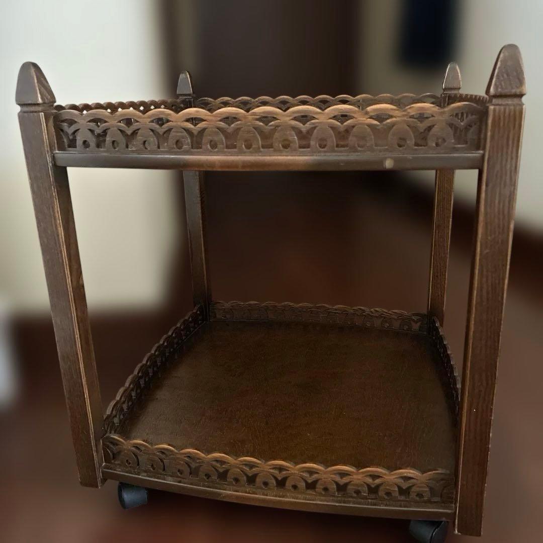 パリの雑貨屋　テーブルワゴン