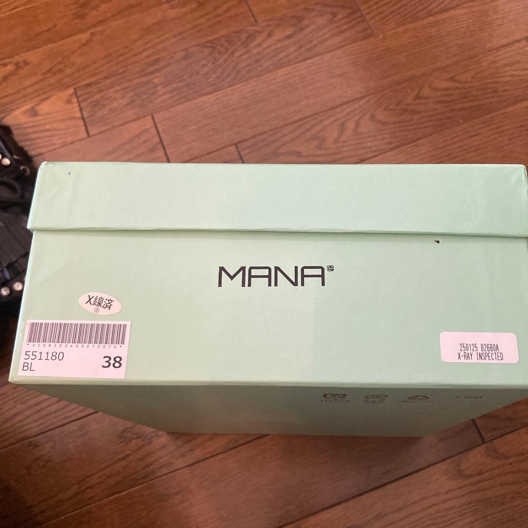 マナ　mana モカシン 25SS 新作