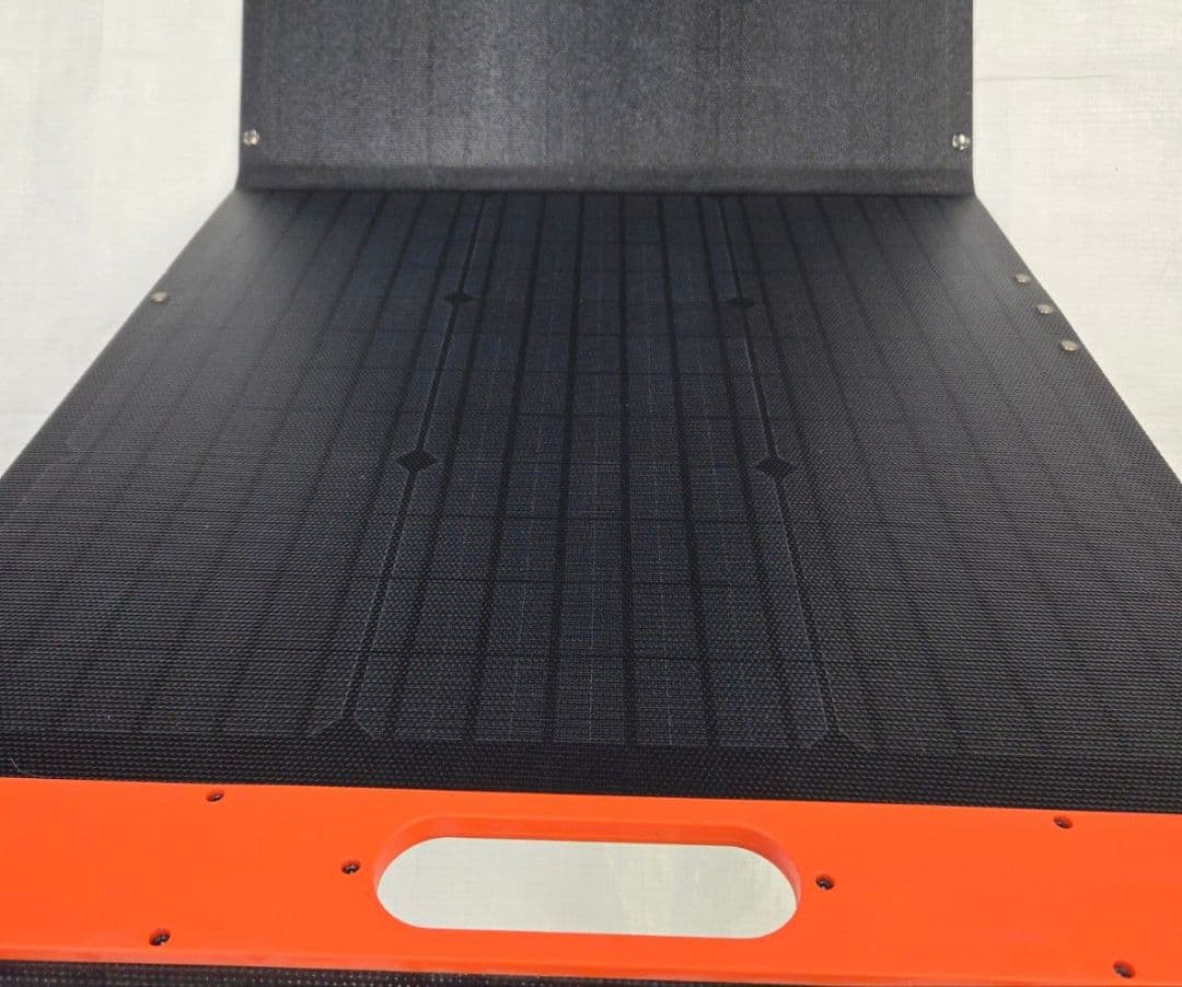 Jackery SolarSaga 200 ポータブル電源用ソーラーパネル