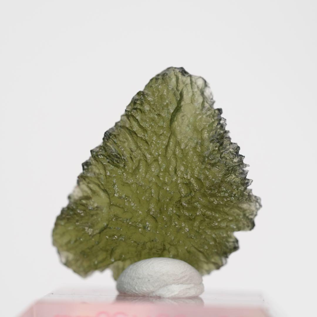 【花が咲いたような結晶】モルダバイト チェコ共和国産 26×24×6.8mm