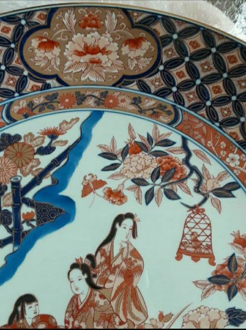 伊万里焼☘️弥右ヱ門作:大絵皿 金彩「古伊万里美人」✨美品