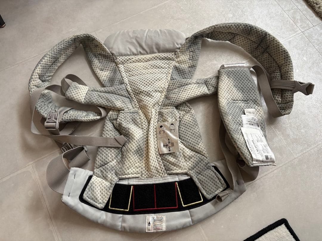 エルゴベビー　メッシュ抱っこ紐 オムニブリーズ