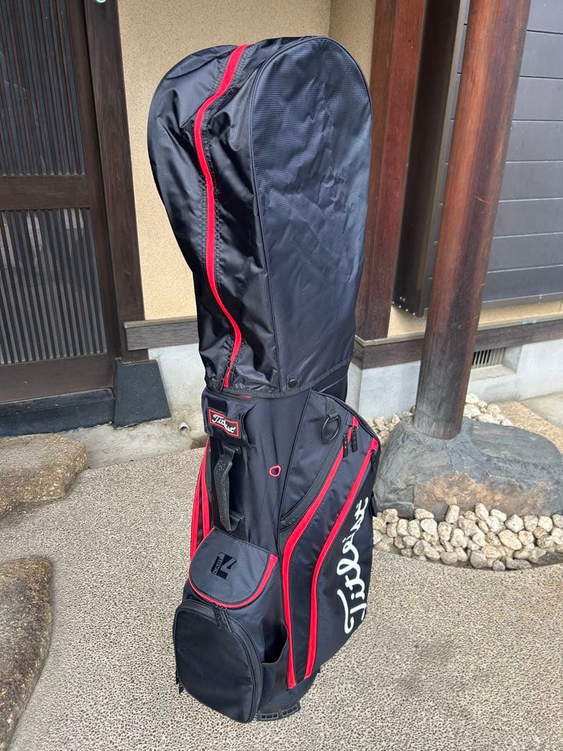 Titleist ゴルフバッグ ブラック/レッド　14分割
