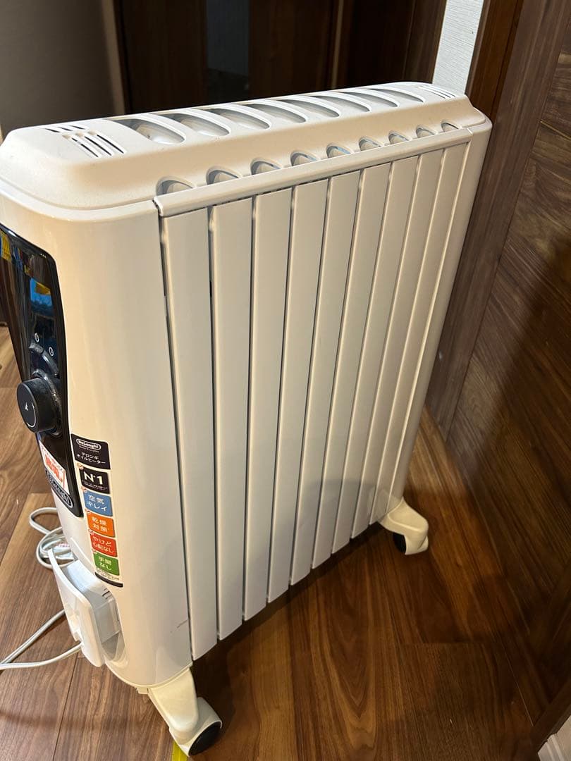 DELONGHI オイルヒーター