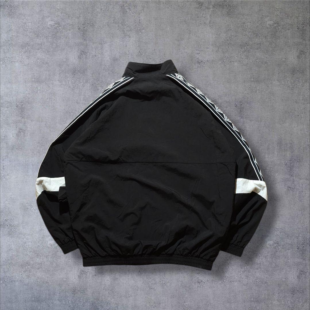 90s umbro アンブロ ナイロンジャケット 刺繍ダブルダイヤモンド y2k