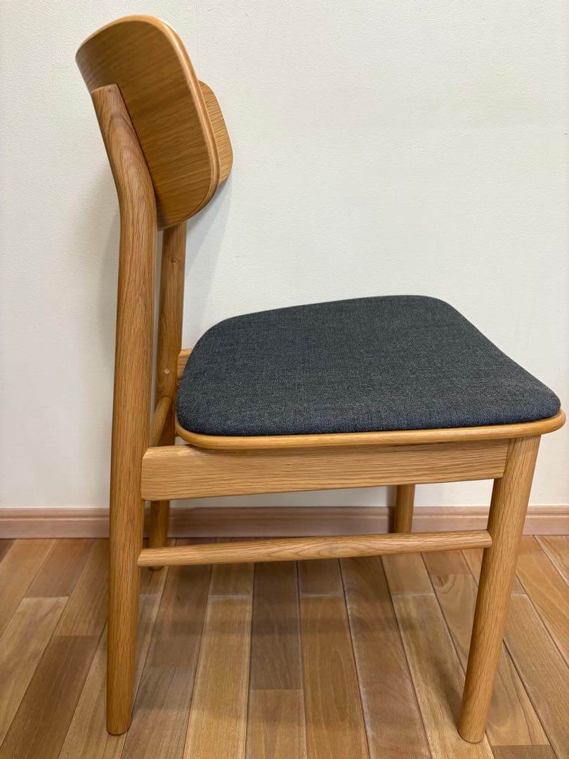 無印良品　ラウンドチェア　布座　オーク　　使用期間８ヶ月　美品　②