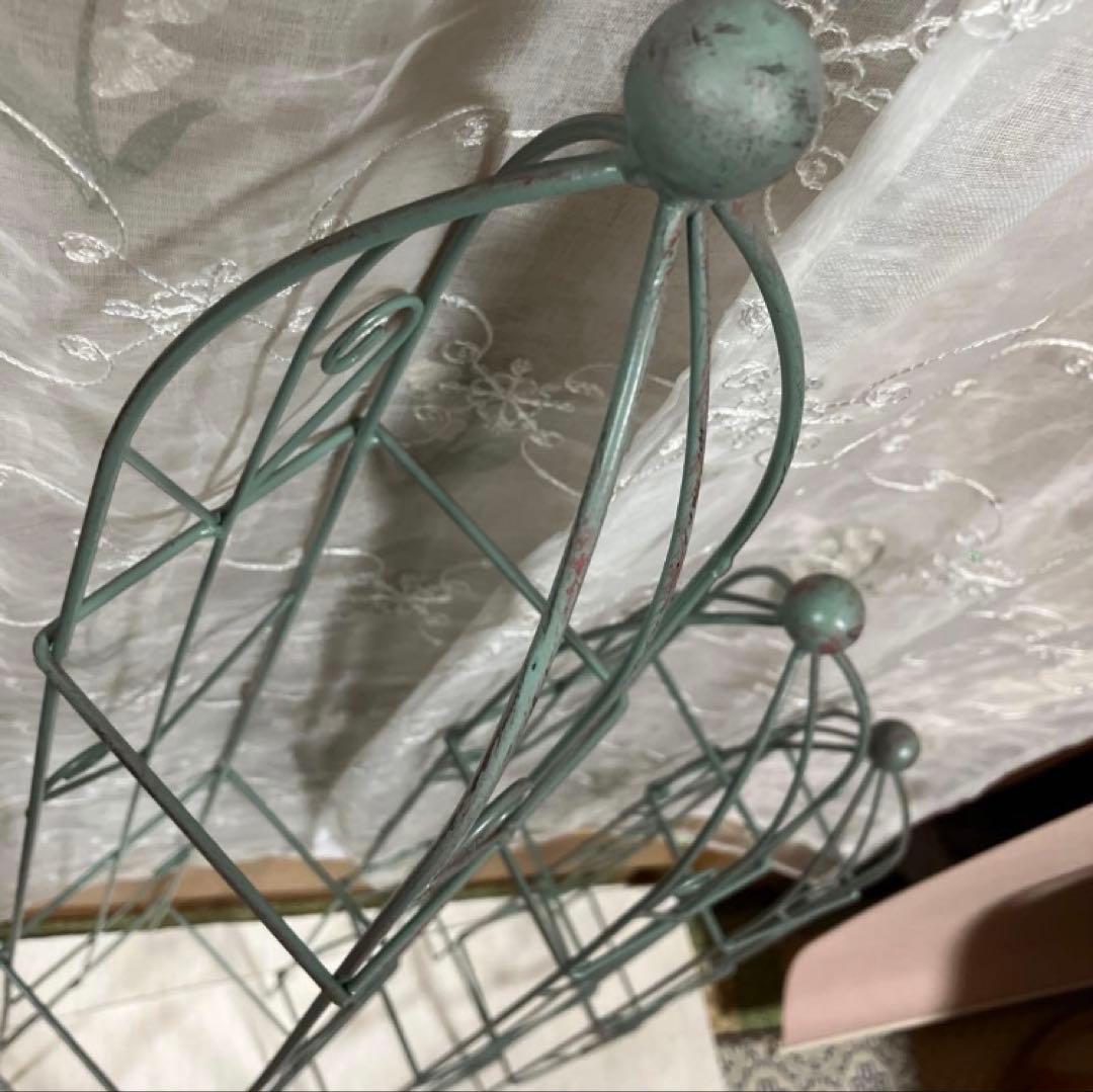 アイアン製ミニオベリスク　3個セット　アンティーク風ガーデンオーナメント　雑貨