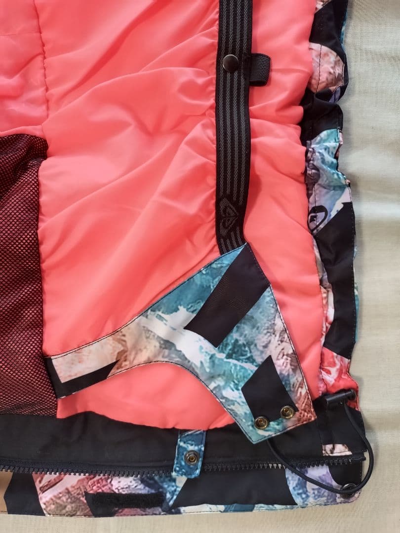 【ROXY】スノーボードジャケット 女性用 Mサイズ