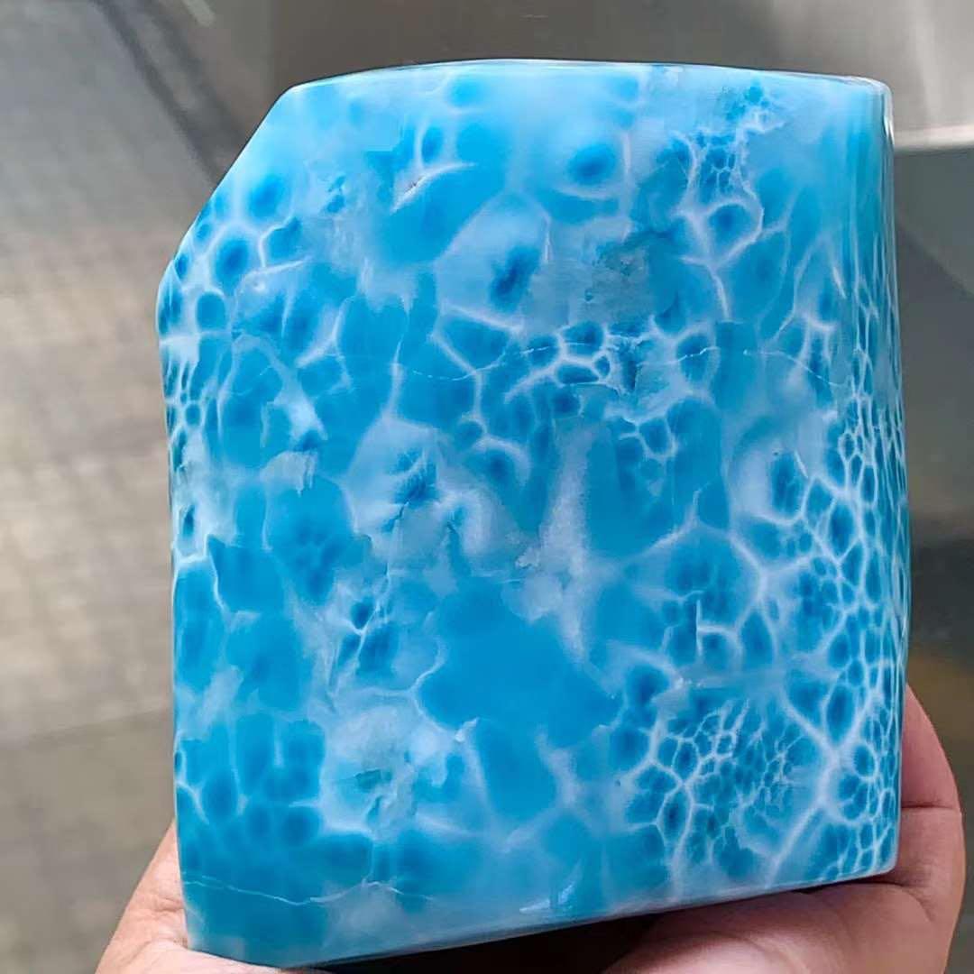 1370g 天然無処理　ラリマー  置物(原石)